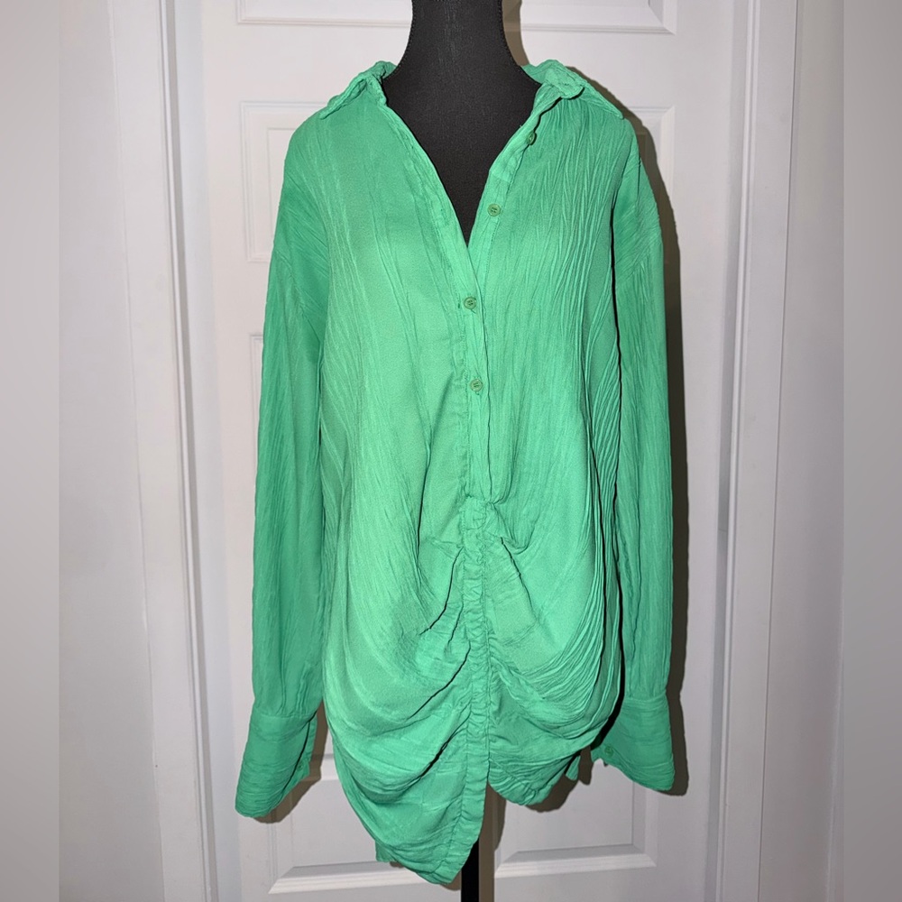 PrettyLittleThing Mint Ruched Button-Down Blouse